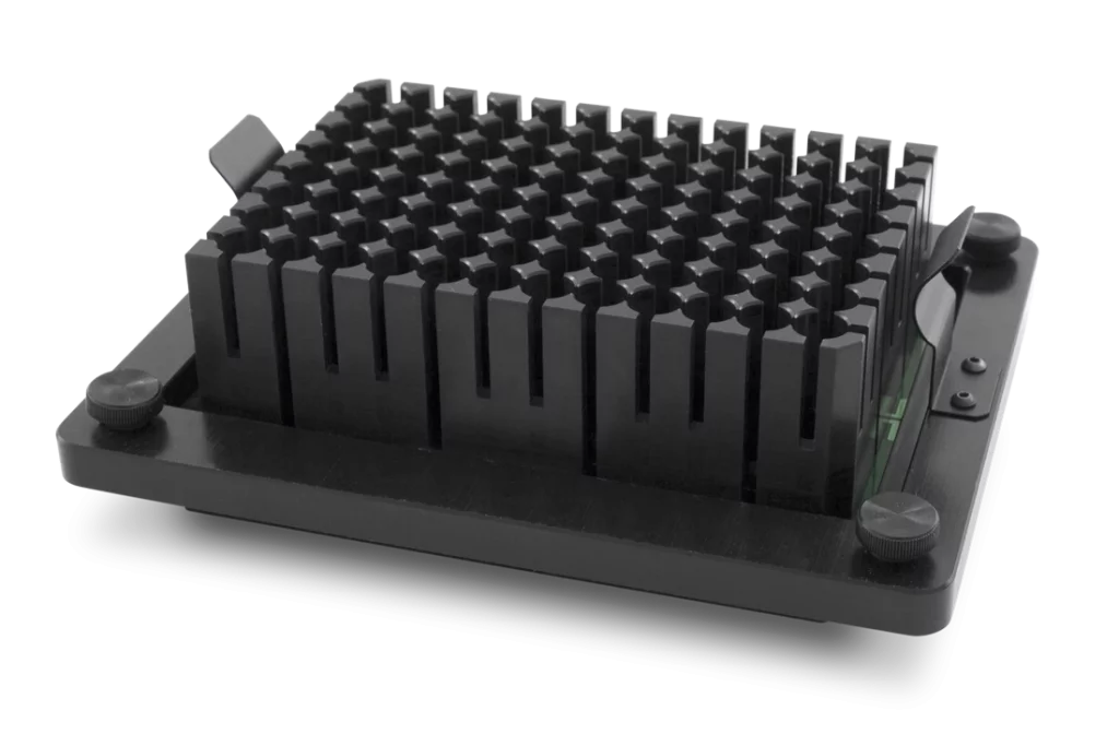 BS-010159-AK_block-b-2e