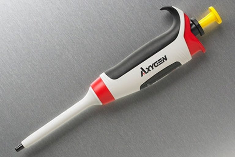 laboratory pipettes