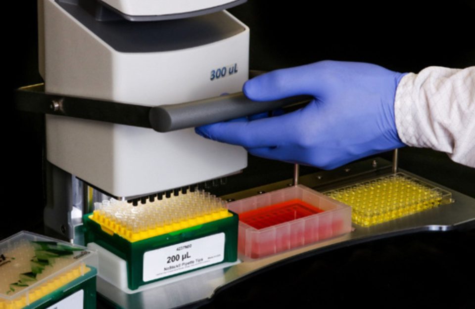 Our Range of Biology Lab Equipment Products Include Our Range of Biology Lab Equipment Products Include